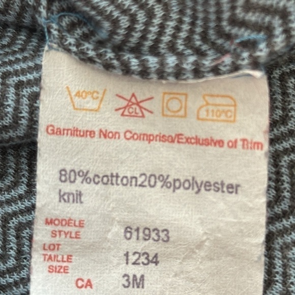 Coccoli - NWOT - Velour hooded romper/jacket  and bootie set. Size 3 months - Picture 5 of 6